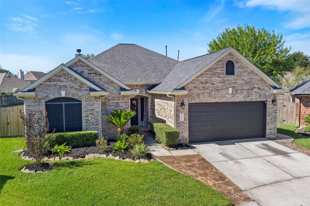 9506 Eddys Edge Court, Houston, TX 77089
