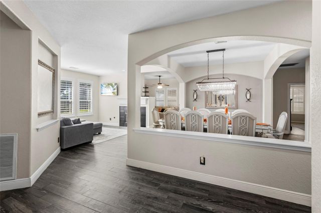 9506 Eddys Edge Court, Houston, TX 77089