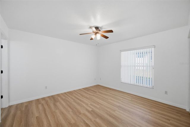 8512 N DIXON AVENUE, Tampa, FL 33604