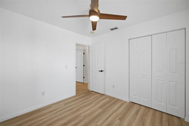 8512 N DIXON AVENUE, Tampa, FL 33604
