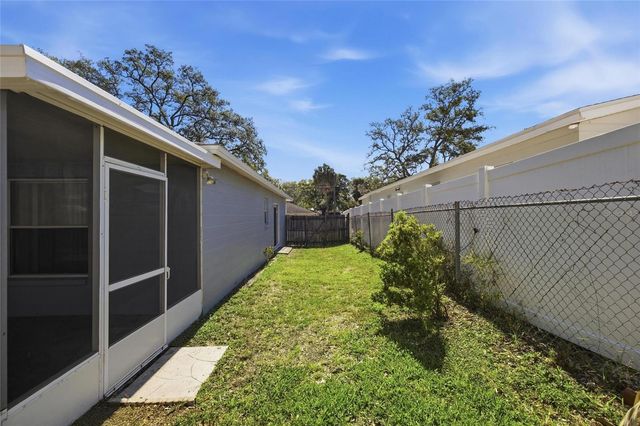 8512 N DIXON AVENUE, Tampa, FL 33604