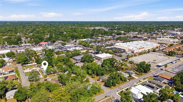 8512 N DIXON AVENUE, Tampa, FL 33604