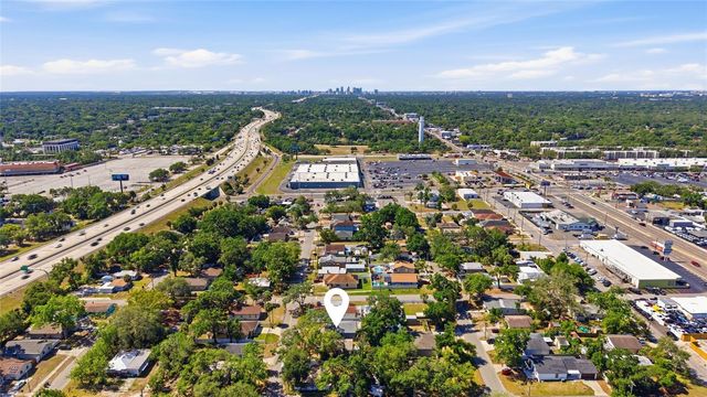 8512 N DIXON AVENUE, Tampa, FL 33604
