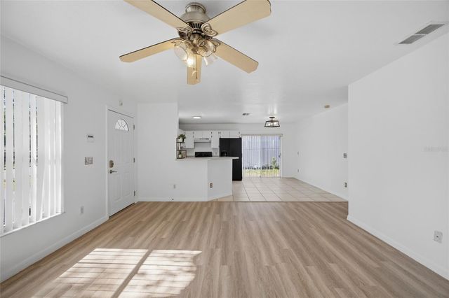 8512 N DIXON AVENUE, Tampa, FL 33604