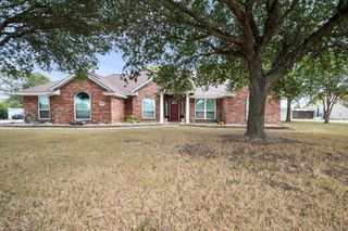 5250 Plainview Road, Midlothian, TX 76065