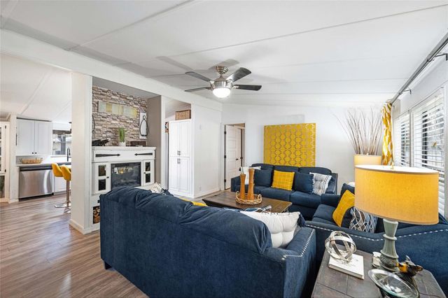 46 WILDERNESS DRIVE, Lake Panasoffkee, FL 33538