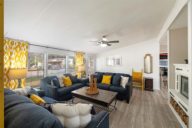 46 WILDERNESS DRIVE, Lake Panasoffkee, FL 33538