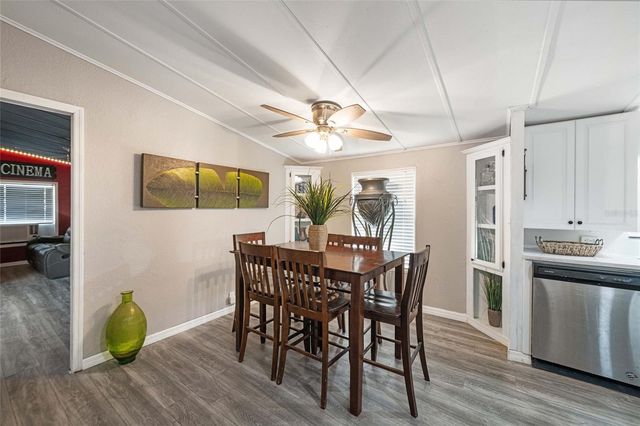 46 WILDERNESS DRIVE, Lake Panasoffkee, FL 33538