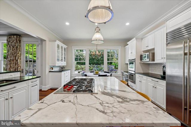 6316 WALHONDING, Bethesda, MD 20816