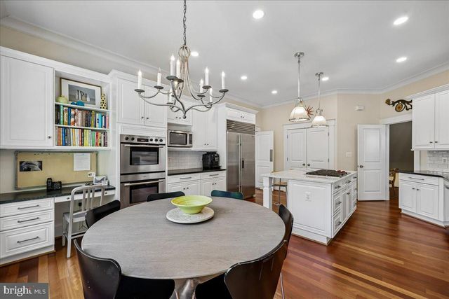 6316 WALHONDING, Bethesda, MD 20816