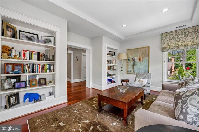 6316 WALHONDING, Bethesda, MD 20816