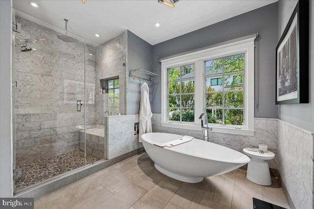 6316 WALHONDING, Bethesda, MD 20816