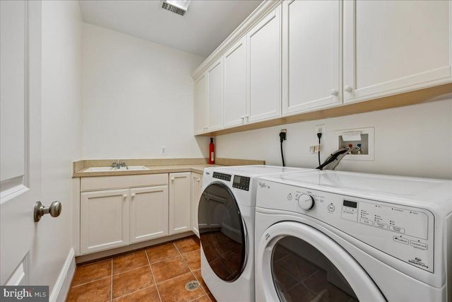 6316 WALHONDING, Bethesda, MD 20816