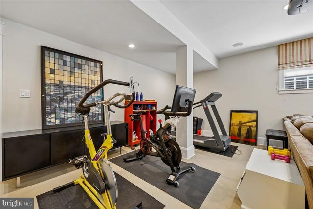 6316 WALHONDING, Bethesda, MD 20816