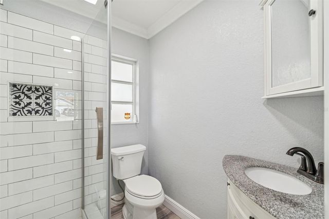 2810 W SILVER LAKE AVENUE, Tampa, FL 33614