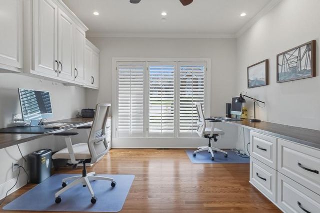 10640 S Glenview Lane, Olathe, KS 66061