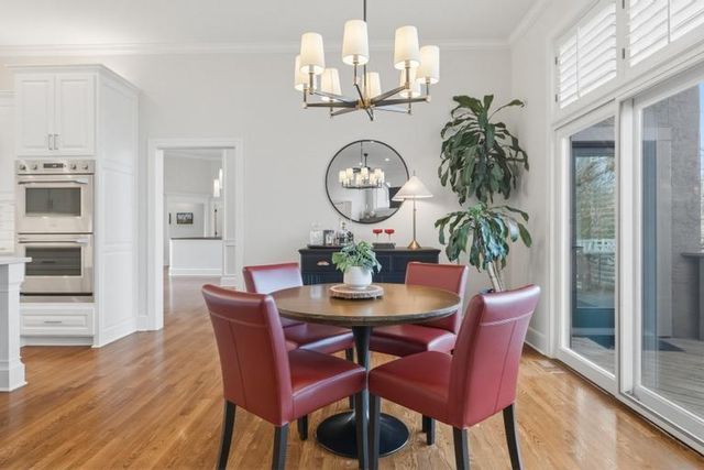 10640 S Glenview Lane, Olathe, KS 66061