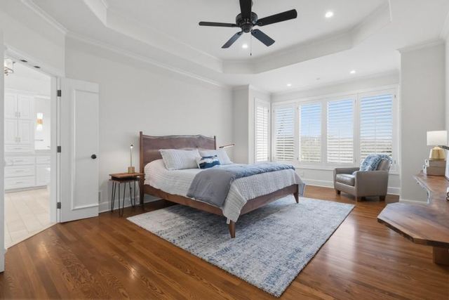 10640 S Glenview Lane, Olathe, KS 66061