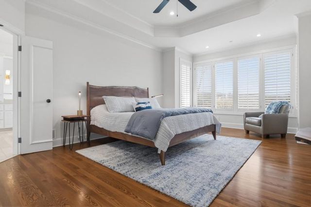 10640 S Glenview Lane, Olathe, KS 66061