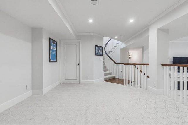 10640 S Glenview Lane, Olathe, KS 66061