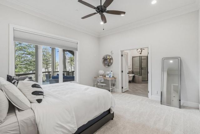 10640 S Glenview Lane, Olathe, KS 66061