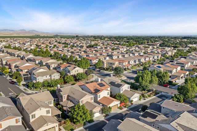 1120 S Shields Ave, Mountain House, CA 95391