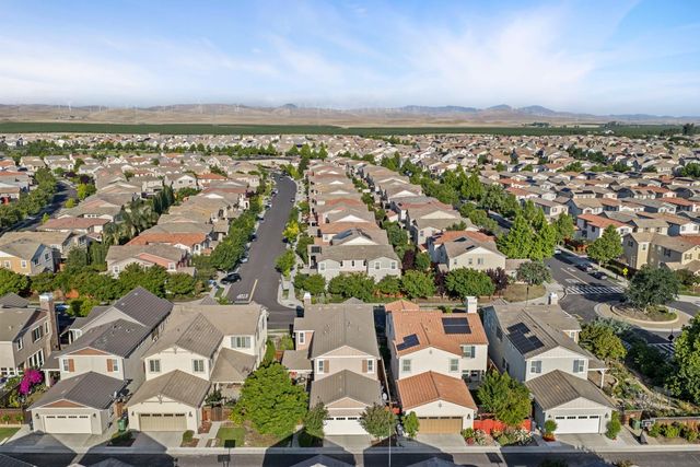 1120 S Shields Ave, Mountain House, CA 95391