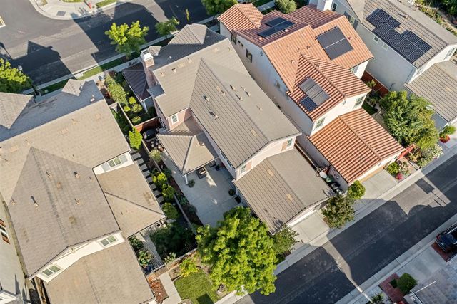 1120 S Shields Ave, Mountain House, CA 95391