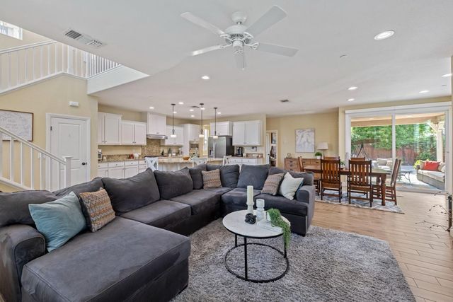 1120 S Shields Ave, Mountain House, CA 95391