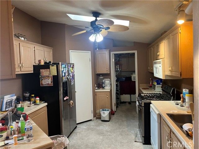 2139 E 4th Street 39, Ontario, CA 91764