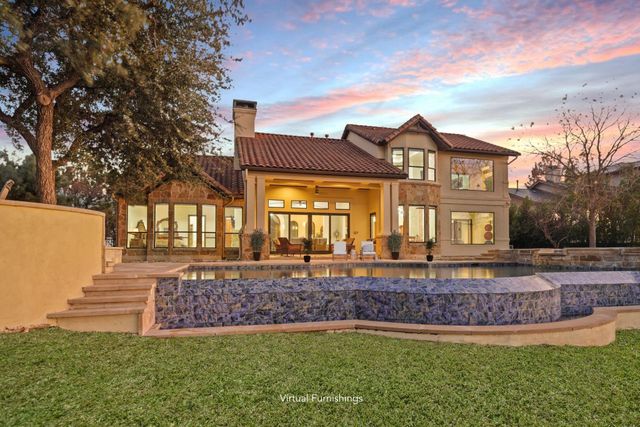 1400 Watercliffe DR, Lago Vista, TX 78645