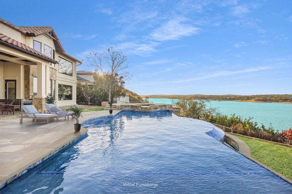 1400 Watercliffe DR, Lago Vista, TX 78645