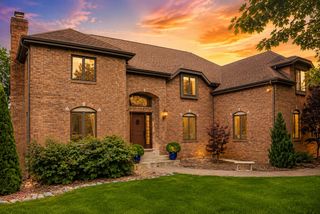 5788 E 105th, Winfield, IN 46307