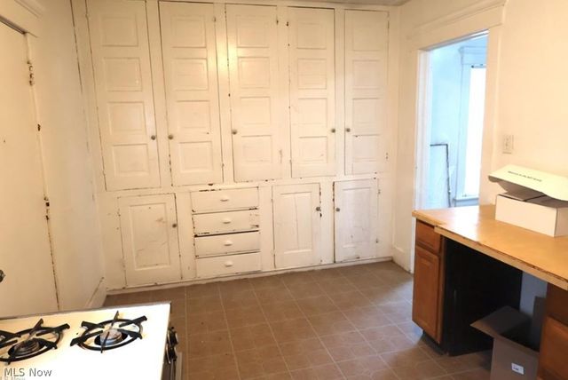 1113 W 9th Street, Lorain, OH 44052