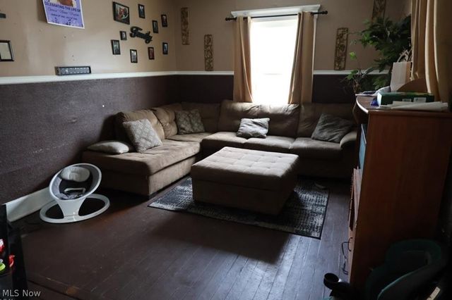 1113 W 9th Street, Lorain, OH 44052