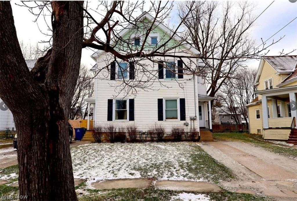 1113 W 9th Street, Lorain, OH 44052