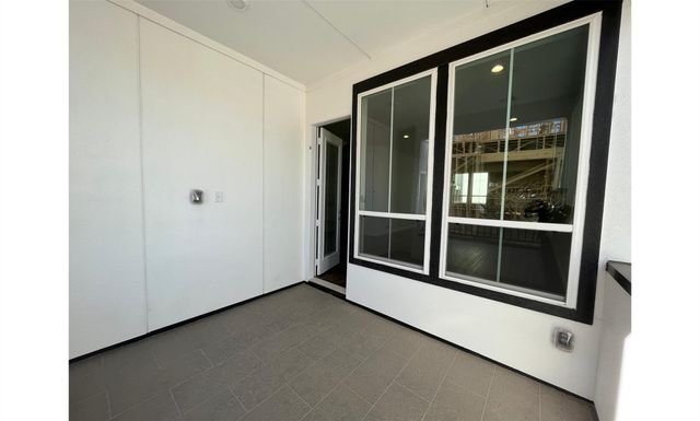 2802 Grand Fountains Drive F, Houston, TX 77054