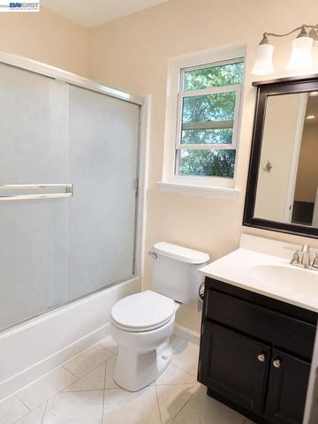 4212 Gold Country Ct, Salida, CA 95368