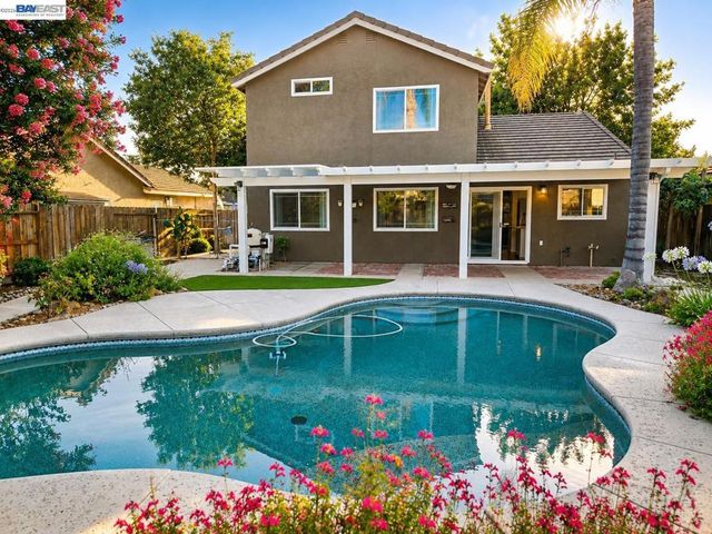 4212 Gold Country Ct, Salida, CA 95368
