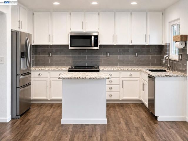 4212 Gold Country Ct, Salida, CA 95368