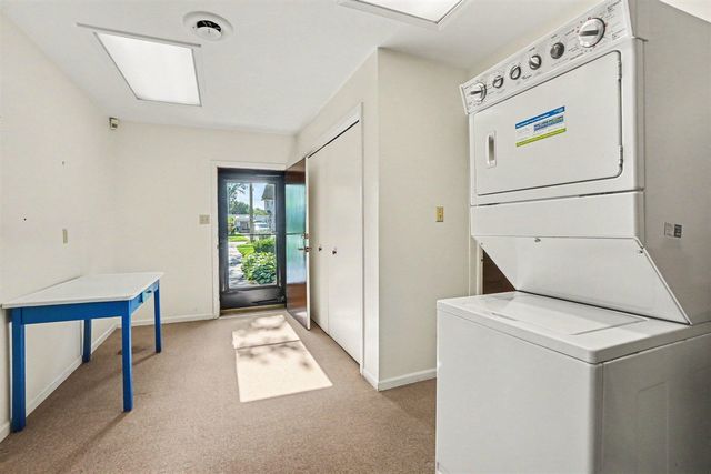 51 Pine Street, South Haven, MI 49090