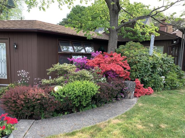 51 Pine Street, South Haven, MI 49090