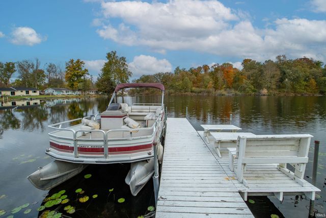 9274 W Harper Lake Road, Kimmell, IN 46760