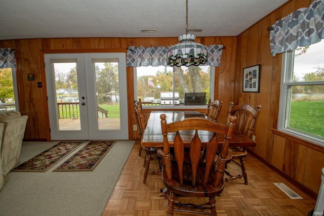 9274 W Harper Lake Road, Kimmell, IN 46760