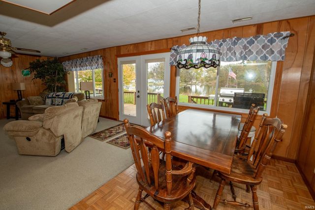 9274 W Harper Lake Road, Kimmell, IN 46760