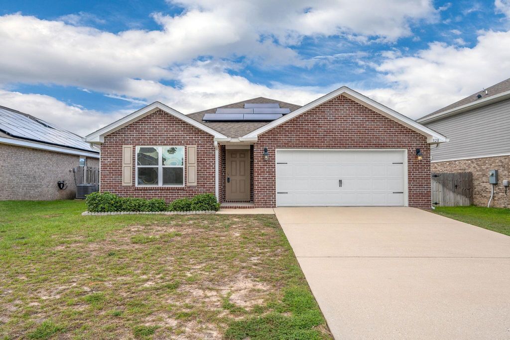 920 Merganser Way, Crestview, FL 32539