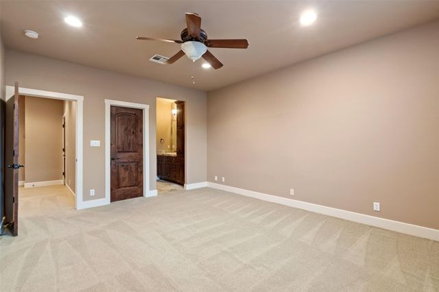 212 Malabar ST, Lakeway, TX 78734