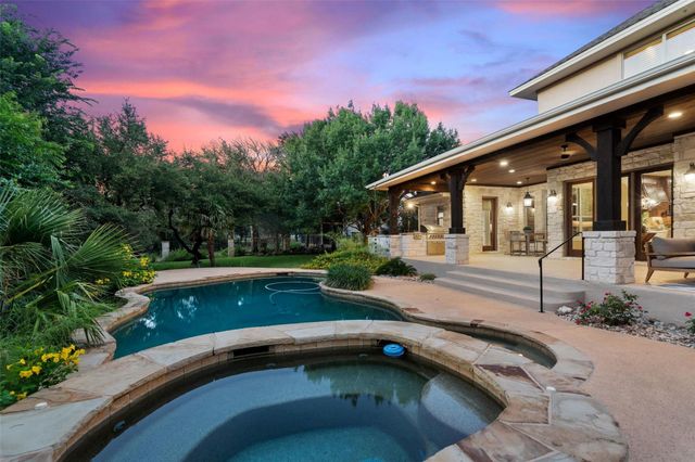 212 Malabar ST, Lakeway, TX 78734