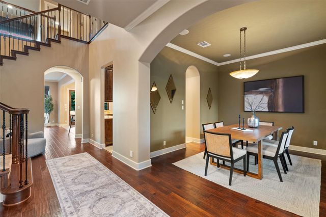 212 Malabar ST, Lakeway, TX 78734