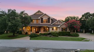 212 Malabar ST, Lakeway, TX 78734